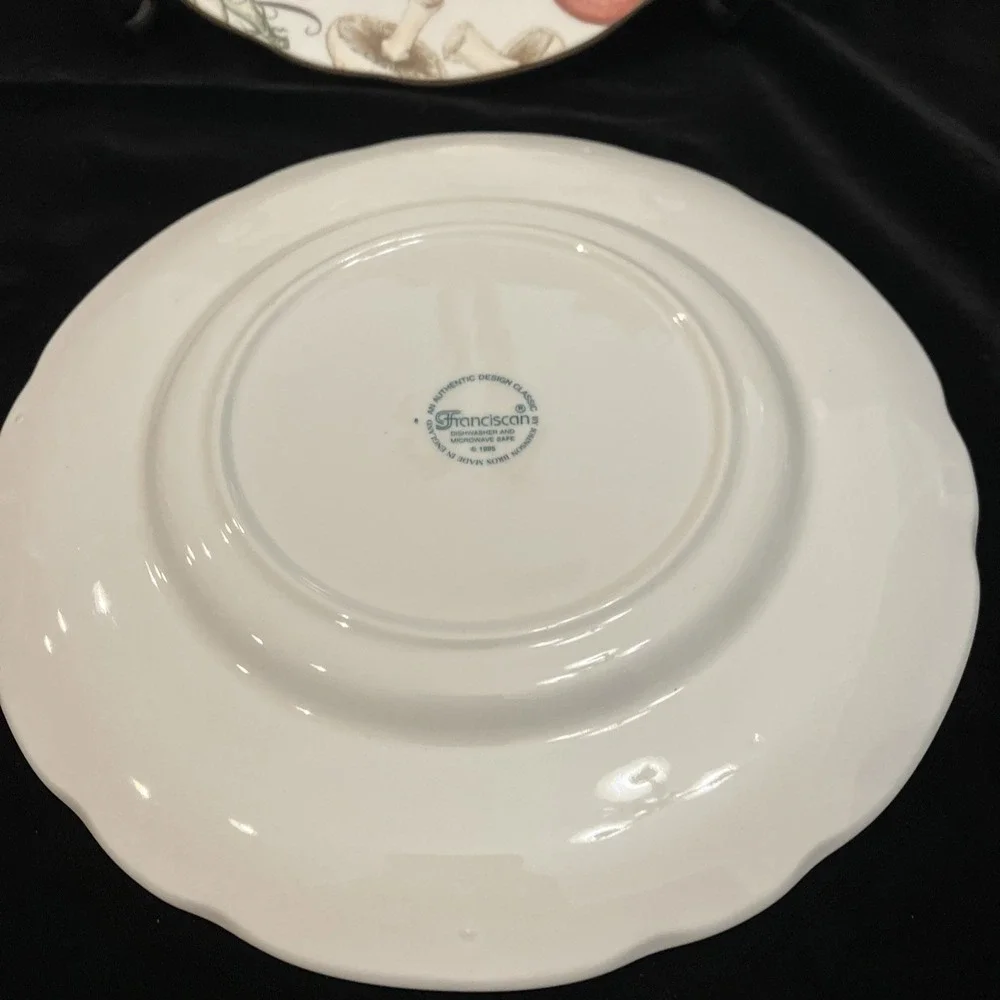 Franciscan Vegetable Medley Bread Plates Set of 2 VTG 1995 England 6 1/8 inch